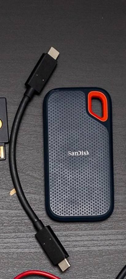 SanDisk 1TB Extreme Portable SSD by SanDisk